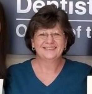 Meet your Posher, Connie